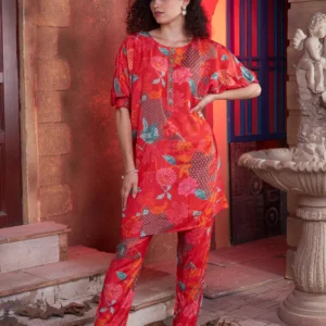 Red digital print kurta pant set with hand embroidery