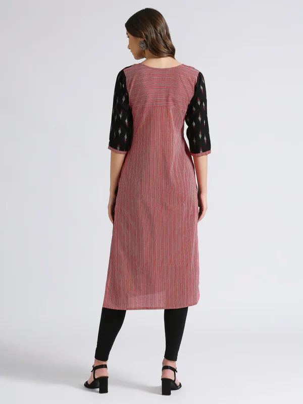 Black straight kurti - Image 2